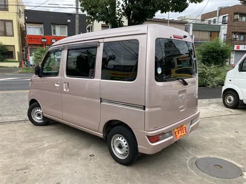 Daihatsu Hijet Cargo