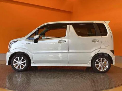 Suzuki Wagon R Stingray