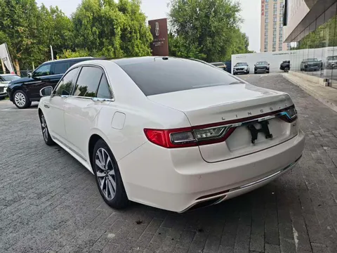 Lincoln Continental