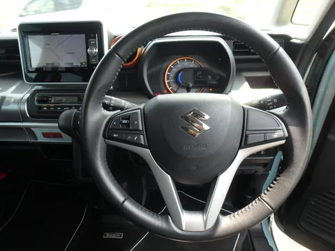Suzuki Spacia Gear
