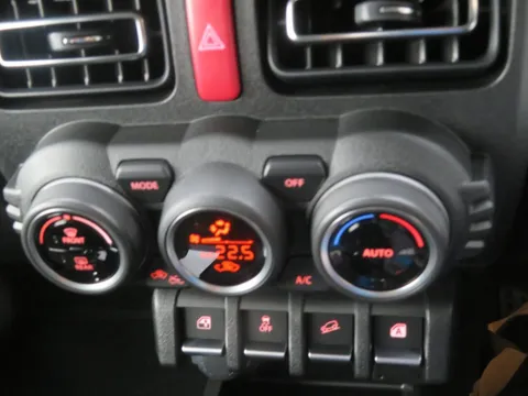 Suzuki Jimny Sierra