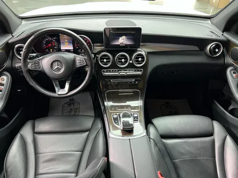 Mercedes-Benz Mercedes-Benz GLC