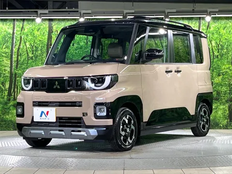 Mitsubishi Delica Mini
