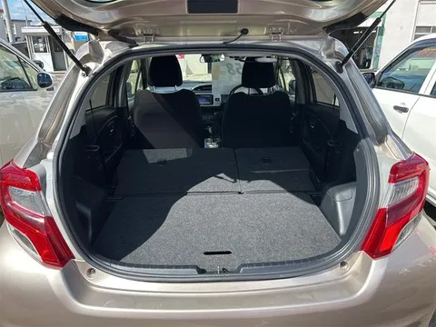 Toyota Yaris (Vitz)
