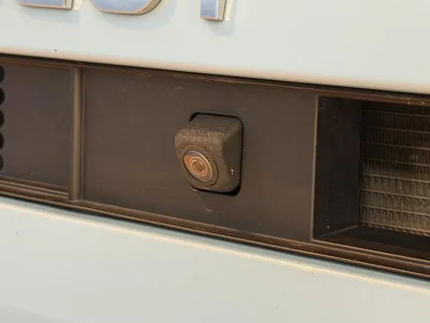 Daihatsu Mira Tocot