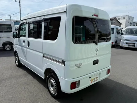 Nissan Clipper