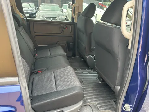 Honda Freed Plus