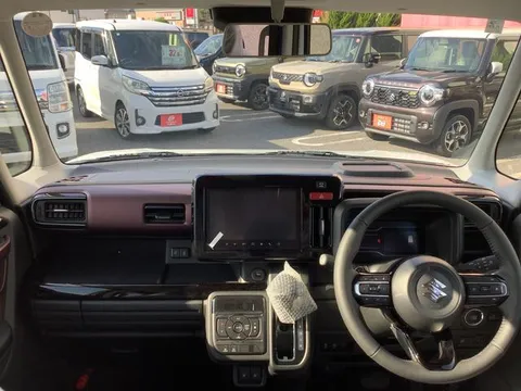 Suzuki Spacia