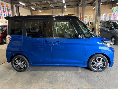 Mitsubishi eK Space Custom