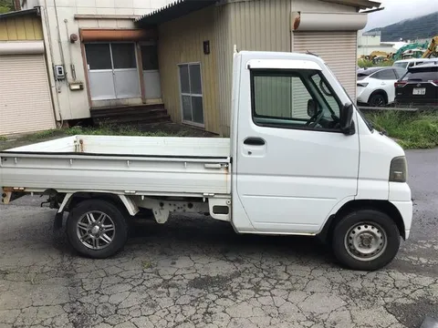 Mitsubishi Minicab Truck