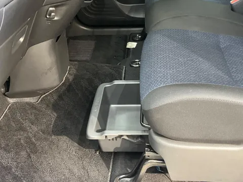 Mitsubishi eK X