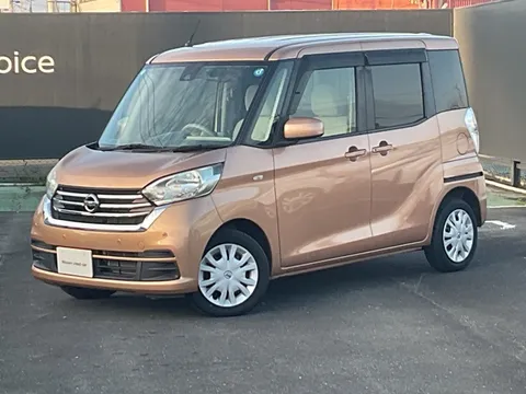 Nissan Dayz Roox