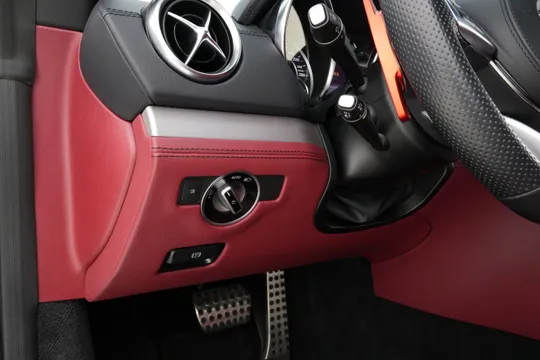 Mercedes-Benz SL-Class