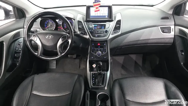 Hyundai Elantra (Avante)
