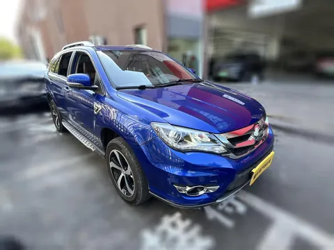 BYD S7