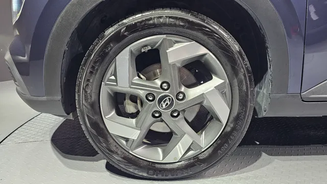 Hyundai Venue