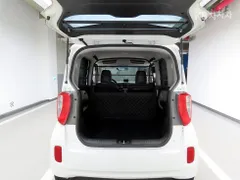 Kia Deluxe