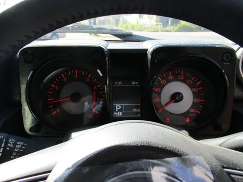 Suzuki Jimny Nomade