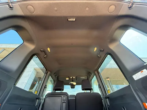 Toyota Pixis Mega