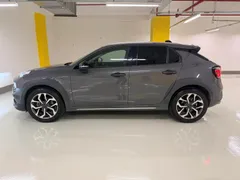 Lynk & Co 02