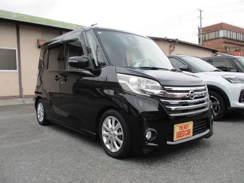 Nissan Dayz Roox