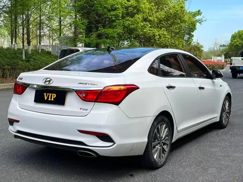 Hyundai Mistra