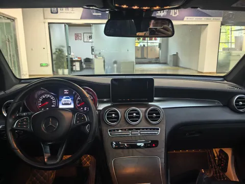 Mercedes-Benz Mercedes-Benz GLC