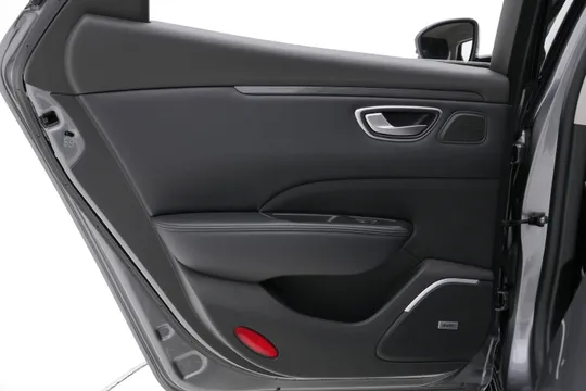 Renault Talisman (SM6)