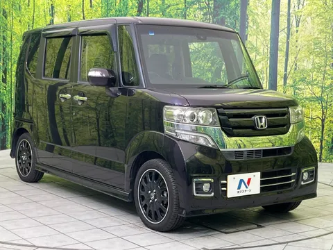 Honda N-BOX Custom