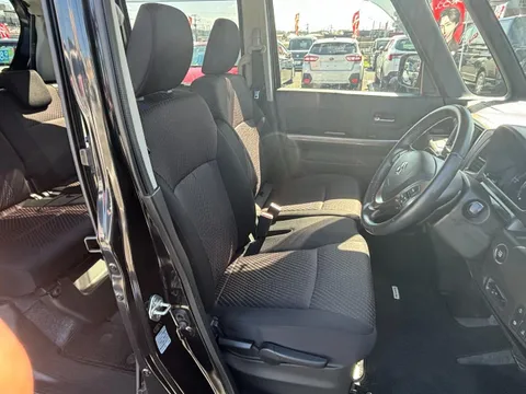 Suzuki Spacia Custom Z