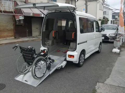Daihatsu Atrai Wagon