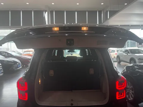 Gac GS8