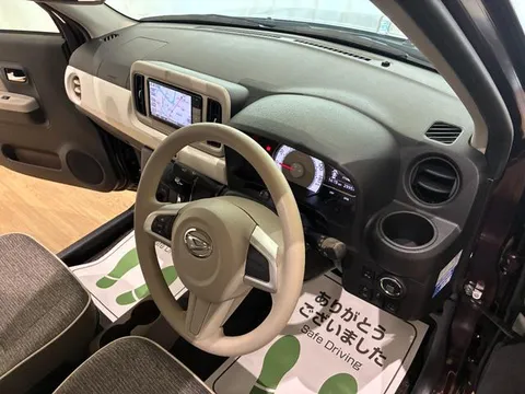 Daihatsu Mira Tocot