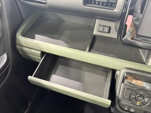 Suzuki Spacia Gear