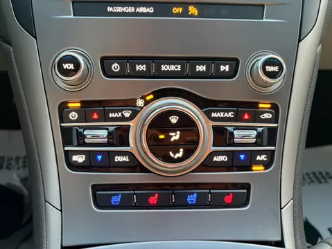 Lincoln MKZ