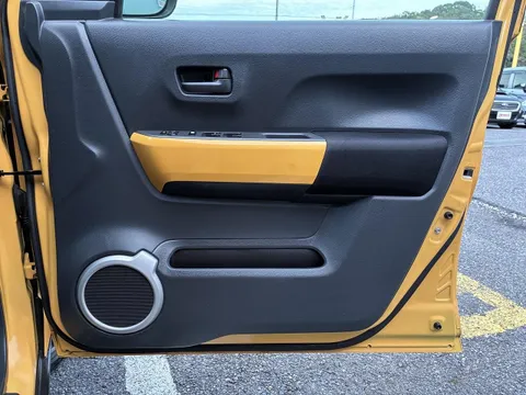Mazda Flair Crossover