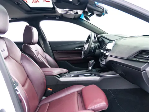 Cadillac CT4