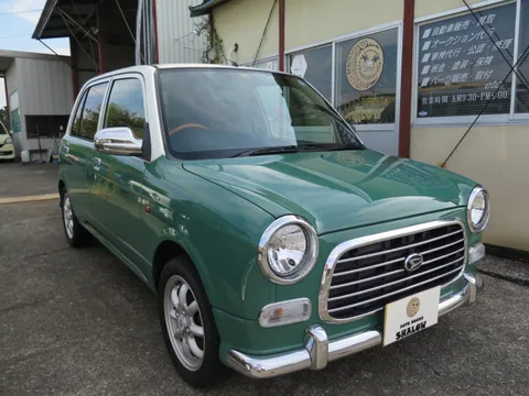 Daihatsu Mira Gino
