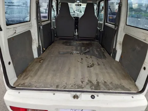 Nissan Clipper