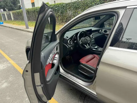 Mercedes-Benz Mercedes-Benz GLC