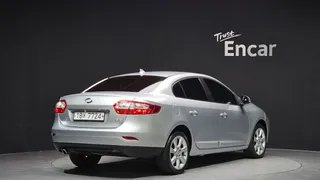 Renault SM3
