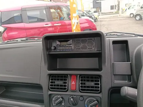 Nissan Clipper Truck