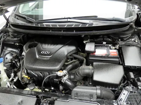 Kia Cerato (K3)