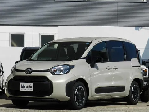 Toyota Sienta