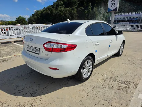 Renault SM3