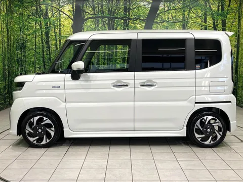 Suzuki Spacia Custom