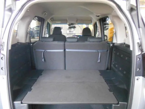 Honda Freed Plus