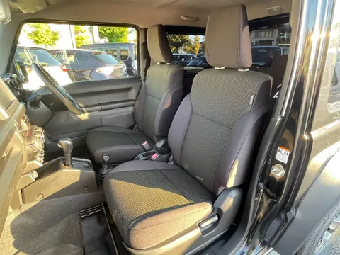 Suzuki Jimny Sierra
