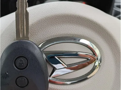 Daihatsu Mira Tocot