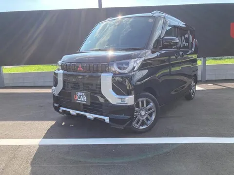 Mitsubishi Delica Mini
